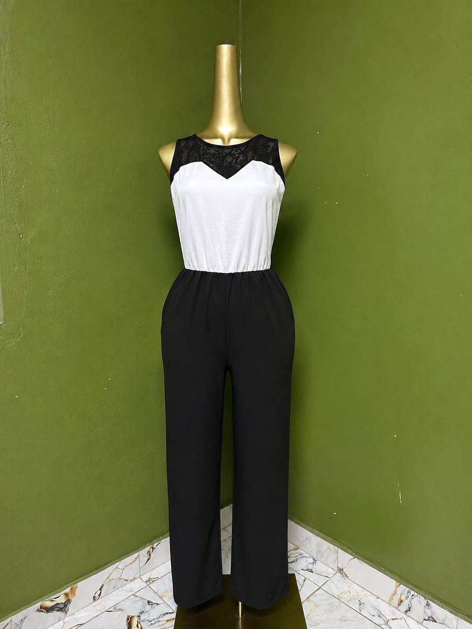 Size8 D1556