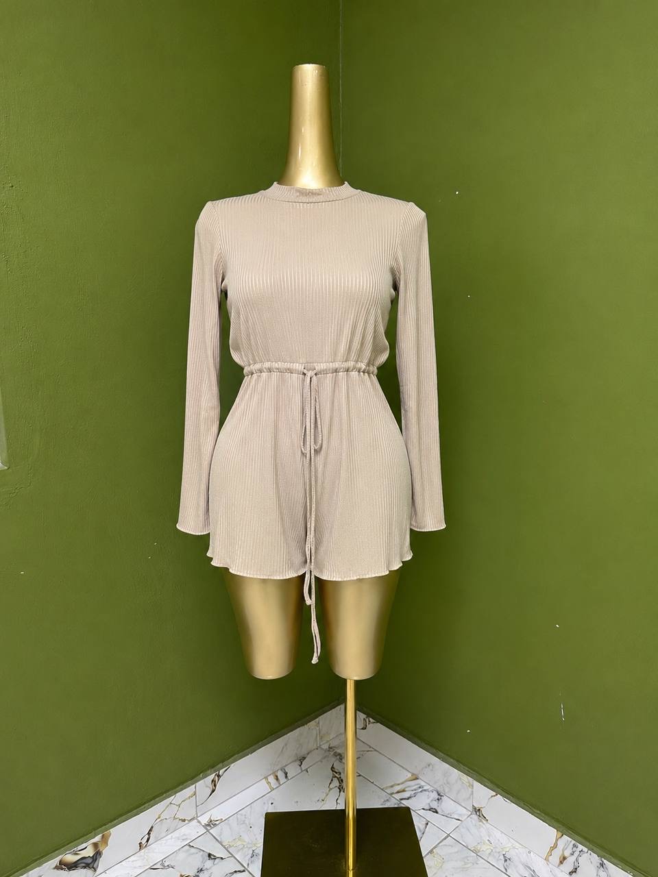 Size8 D1560