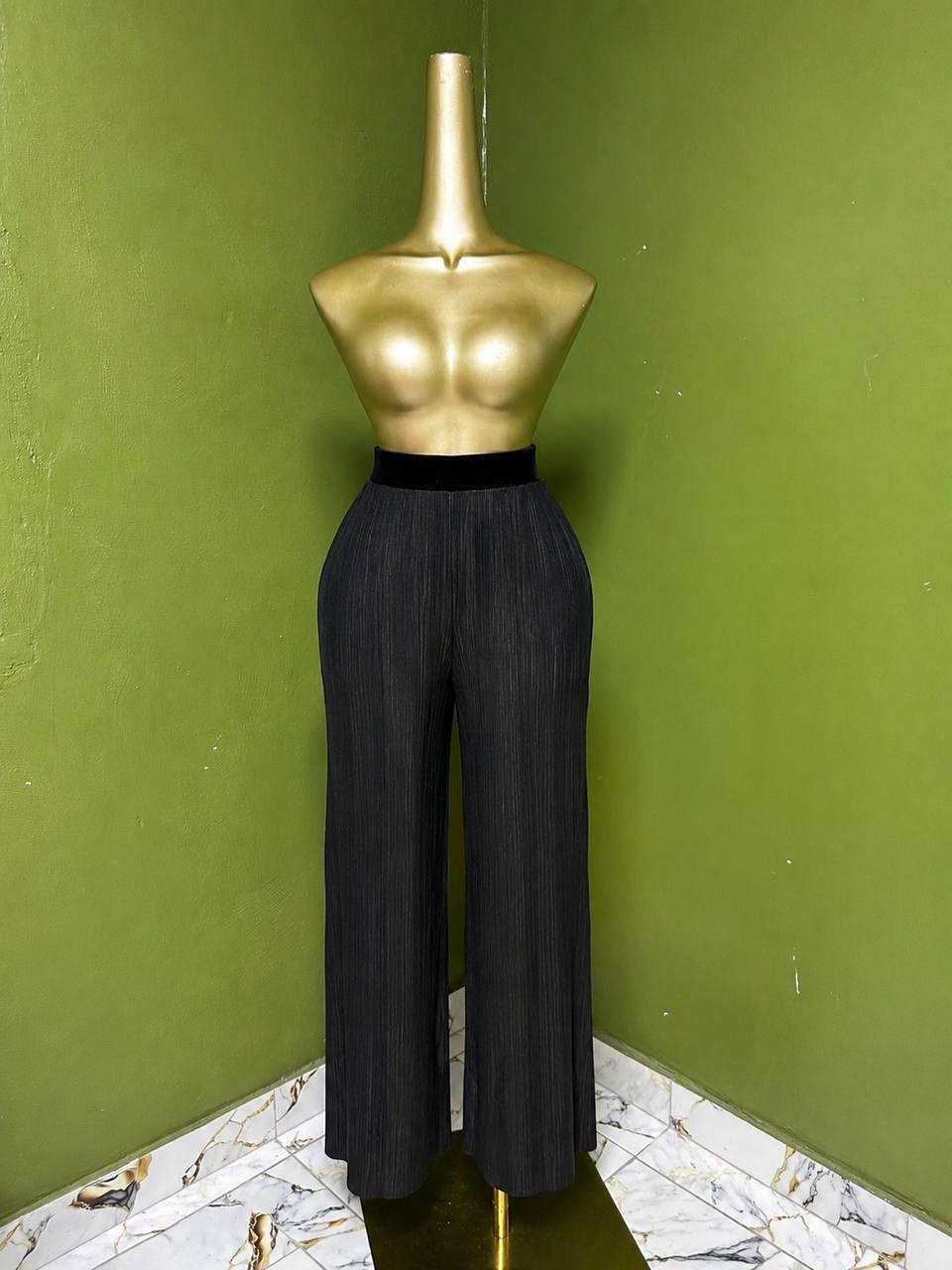 Size8 D1561
