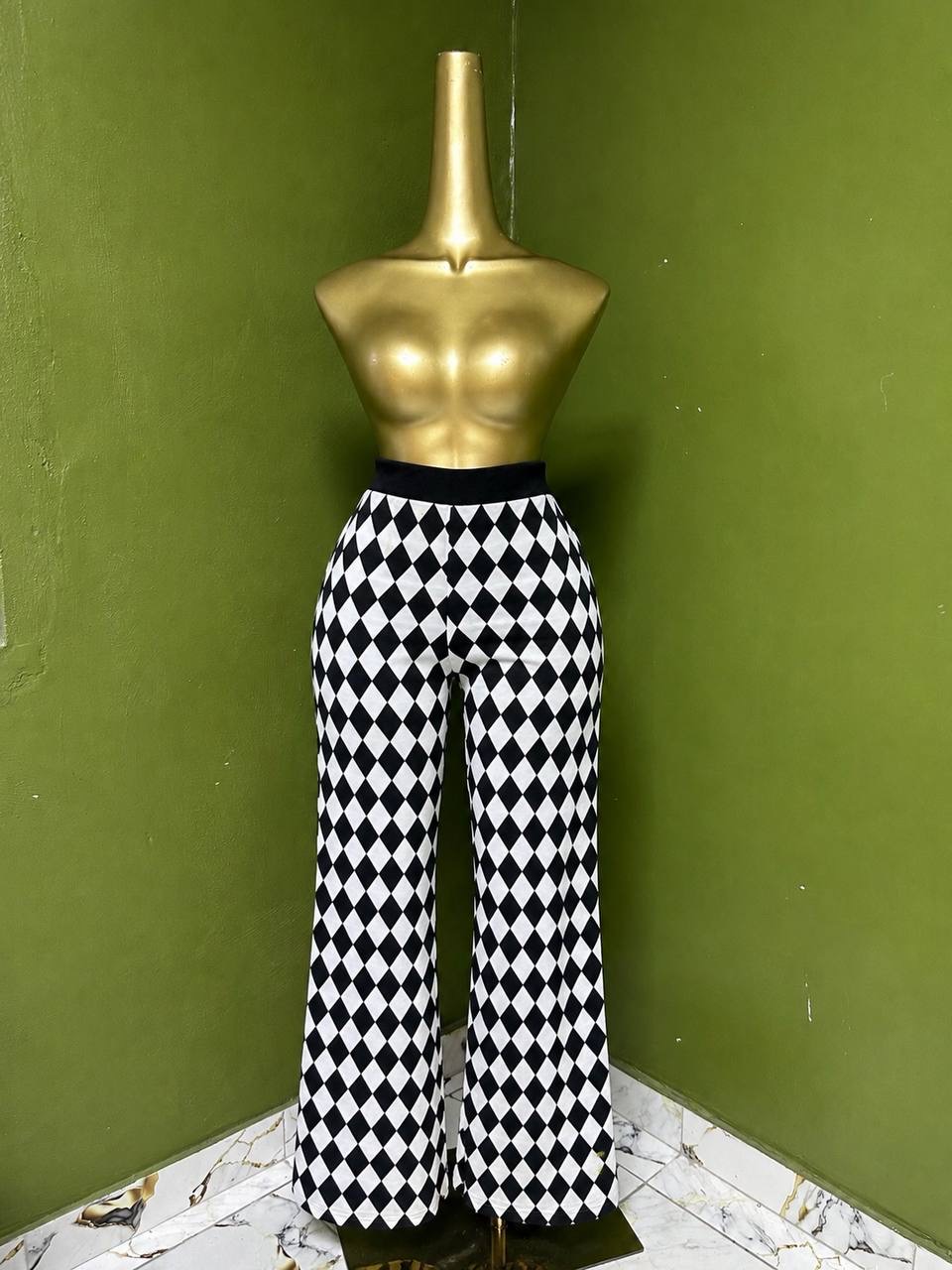 Size8 D1567