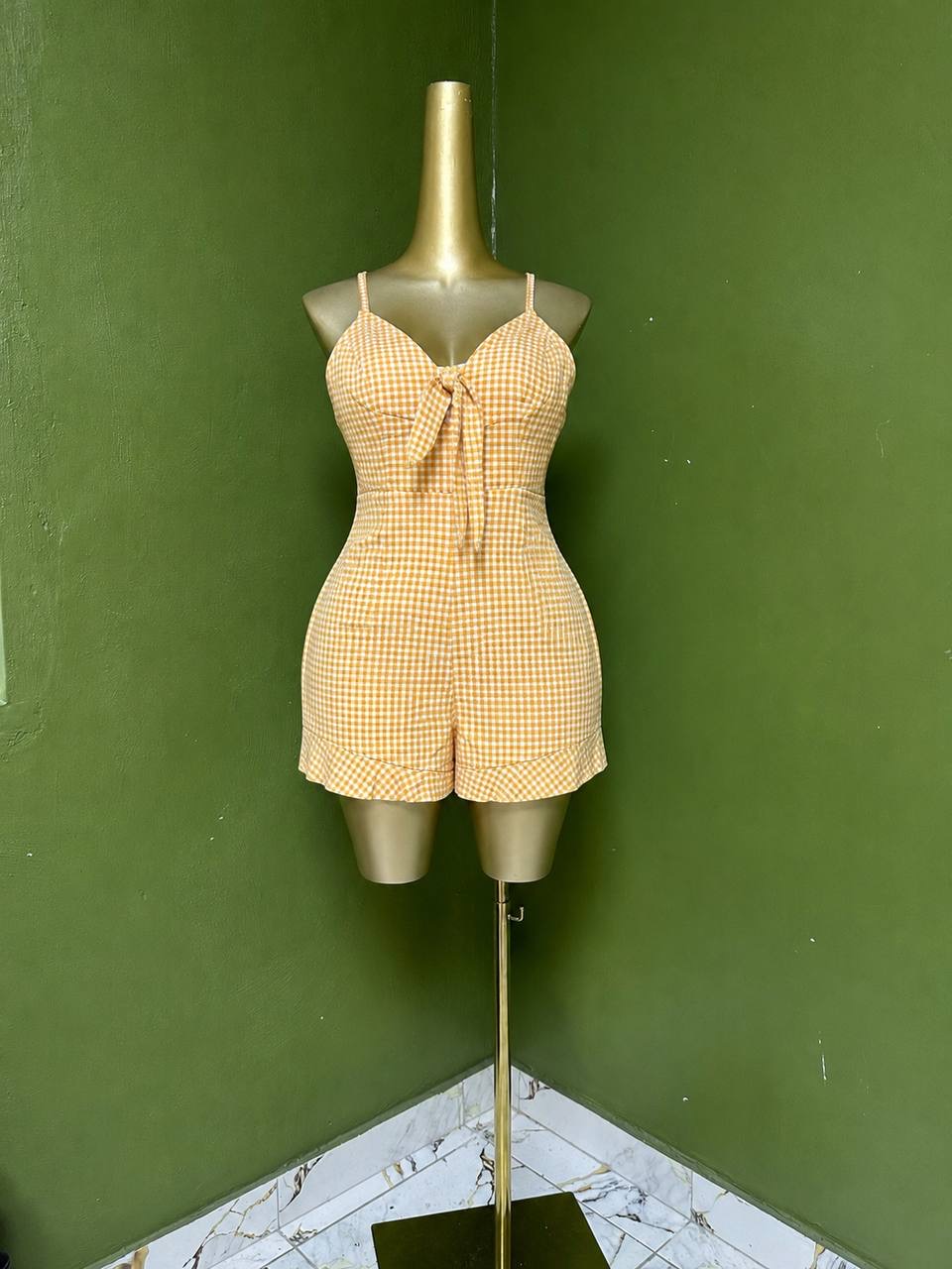 Size6 D1594