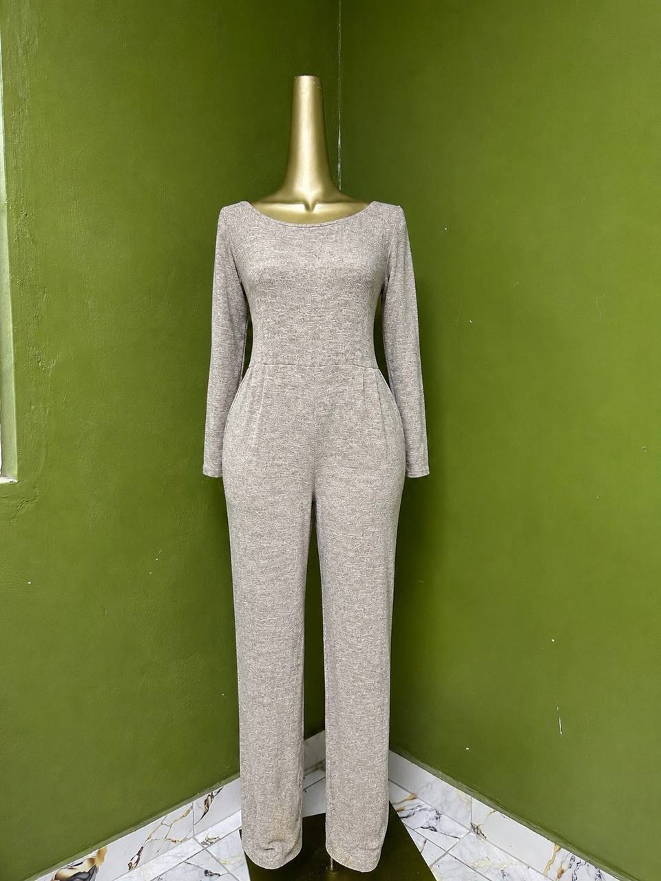Size12 D1610