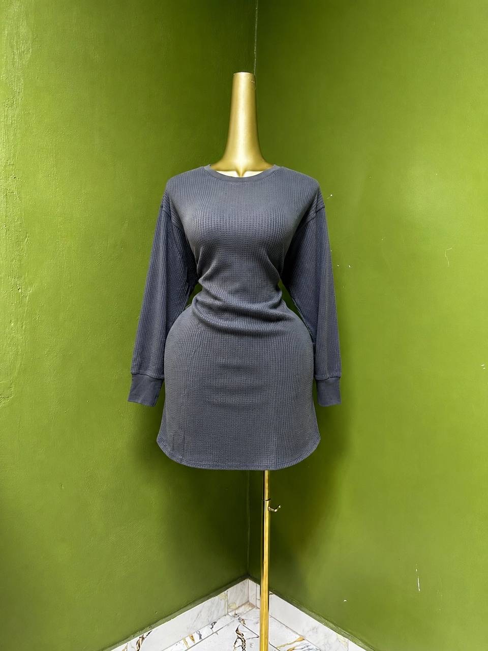 Size16 D38