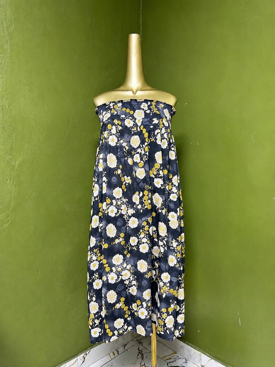 Size8 D104