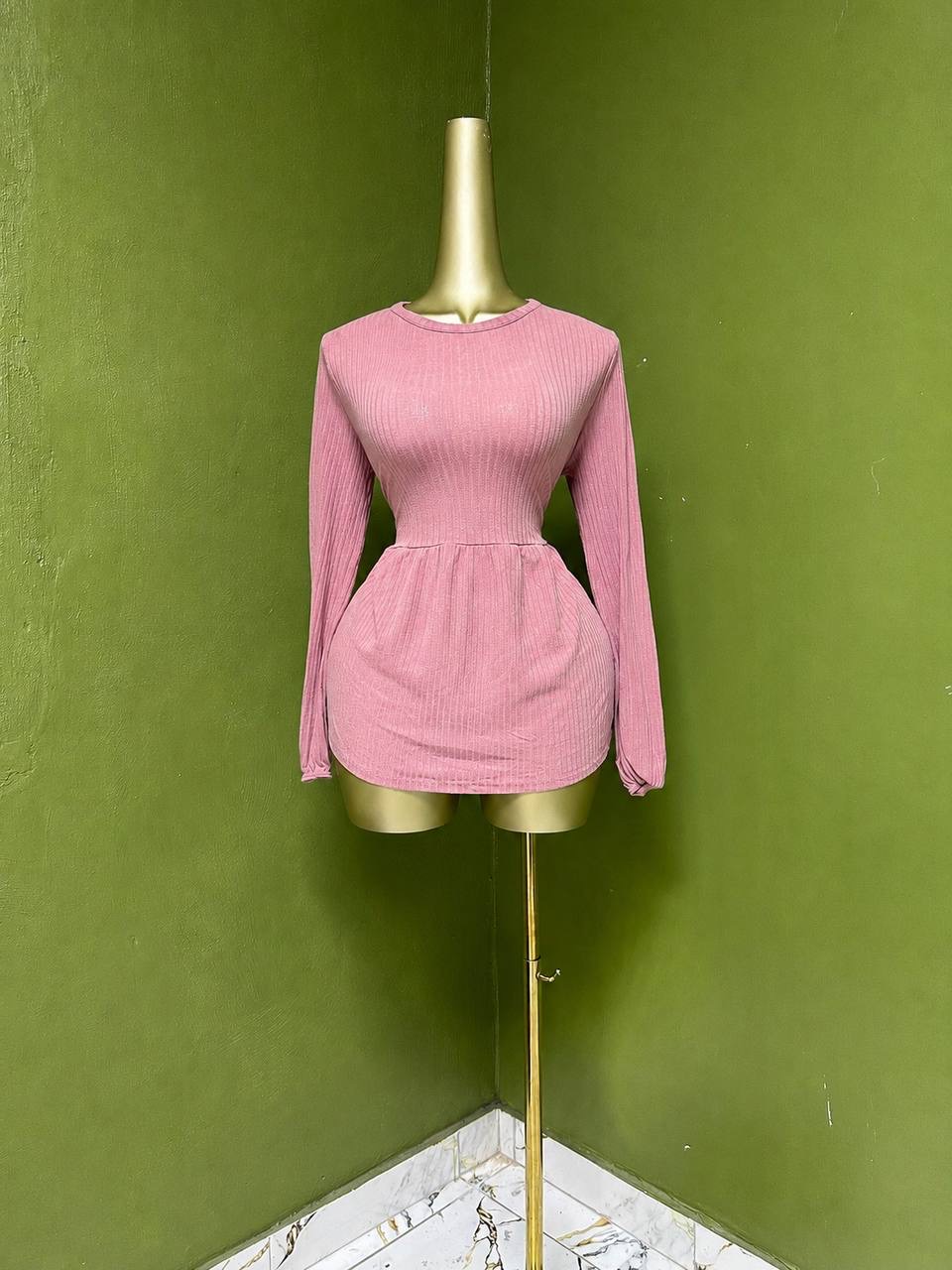 Size8 D176