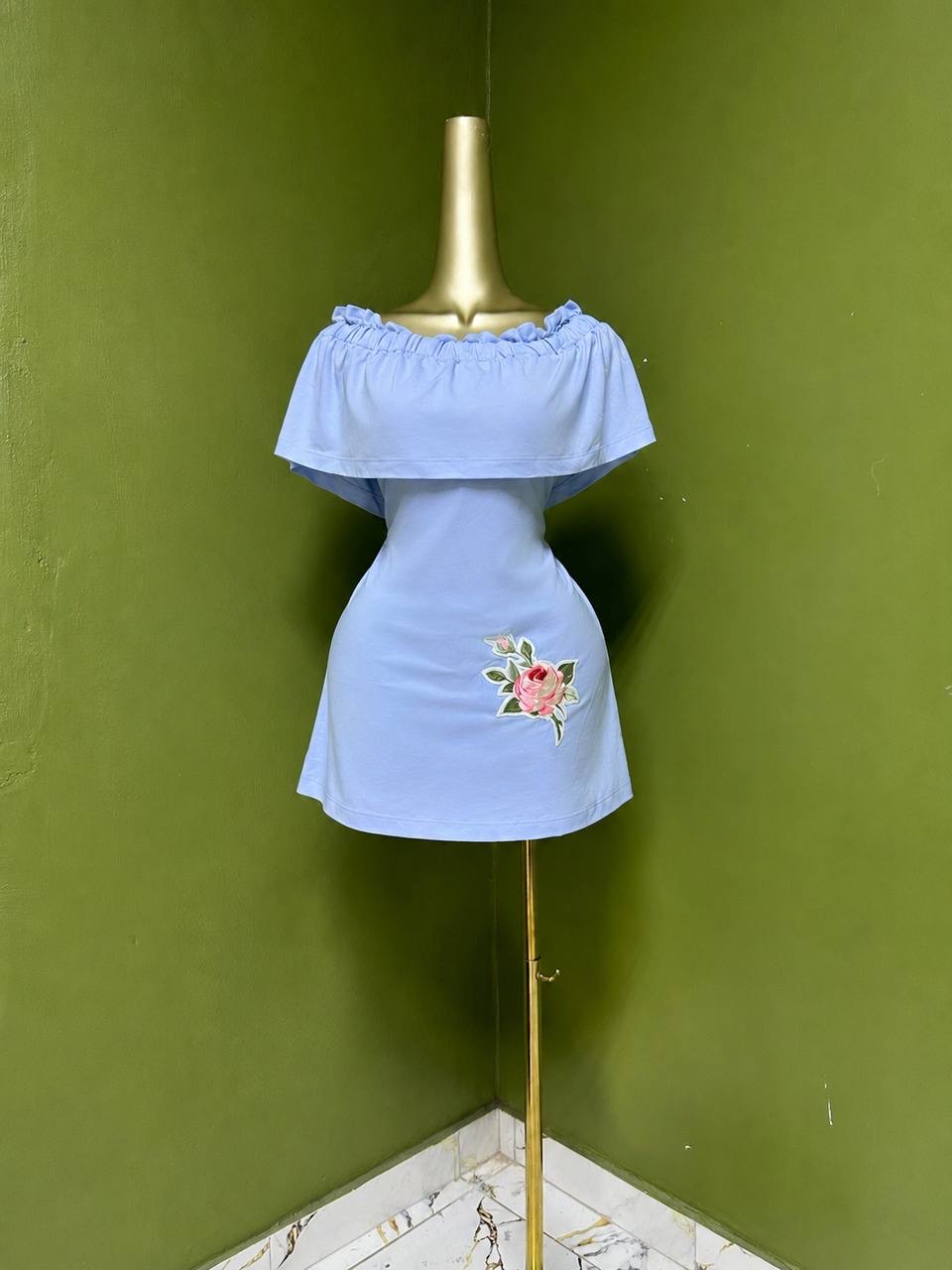 Size8 D179