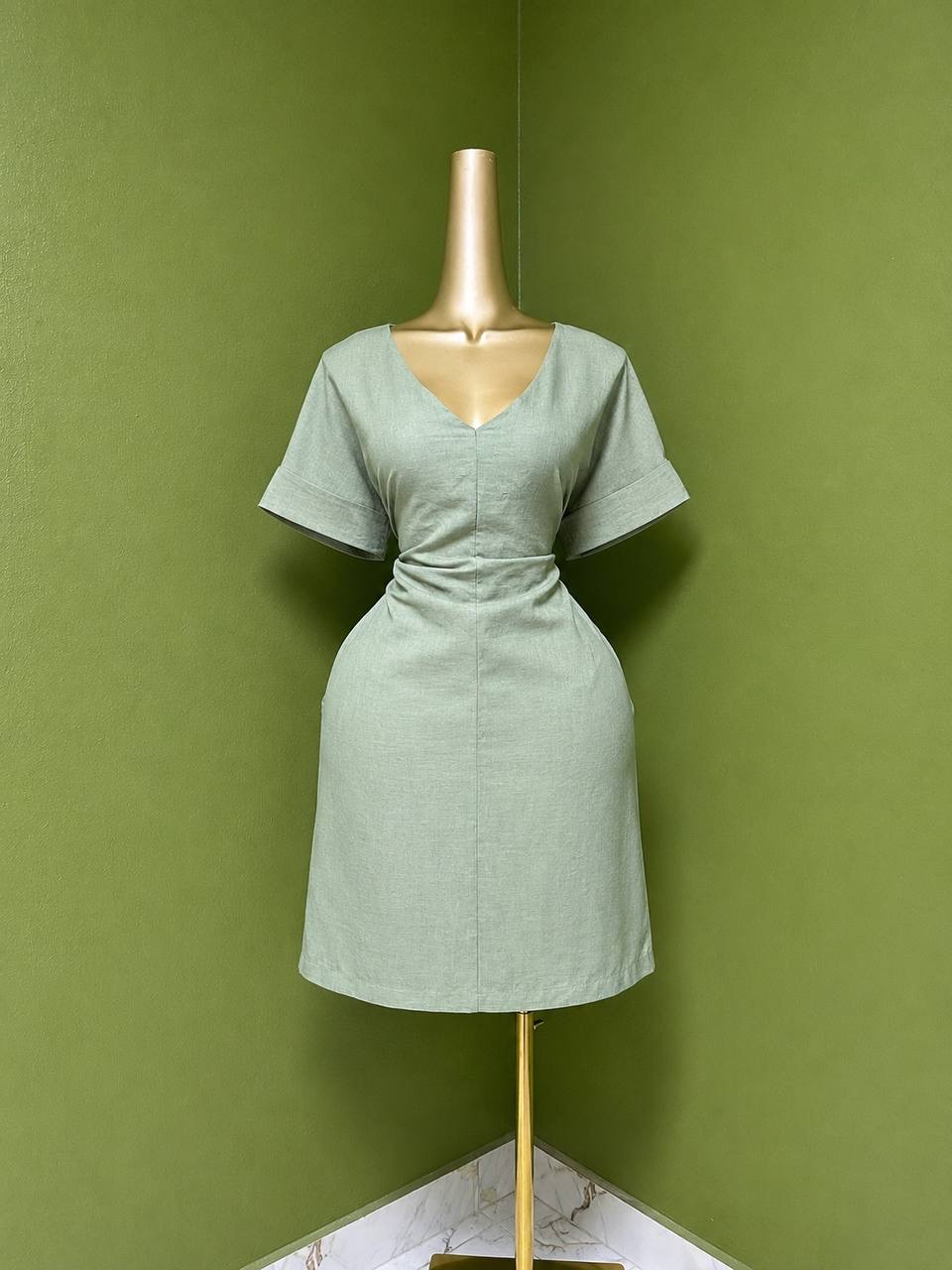 Size16 D2095