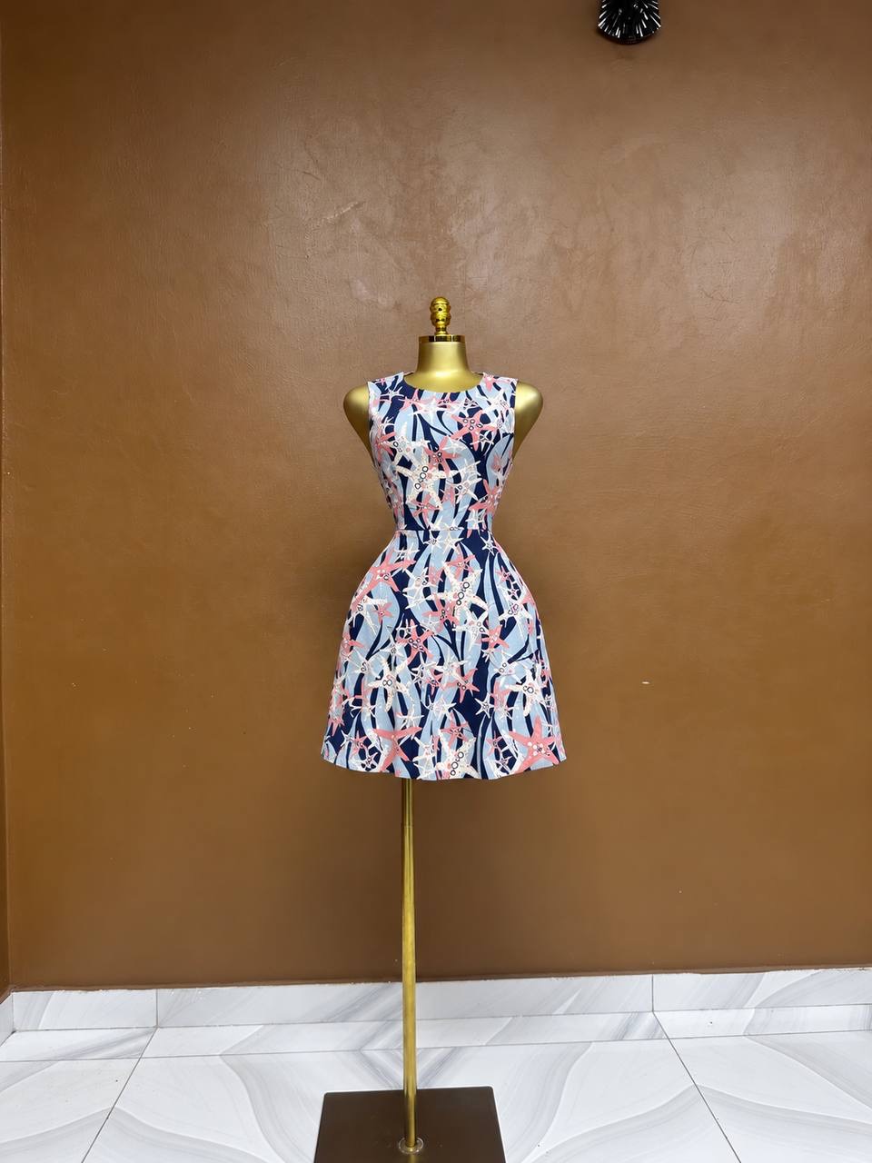 Size8 A3081