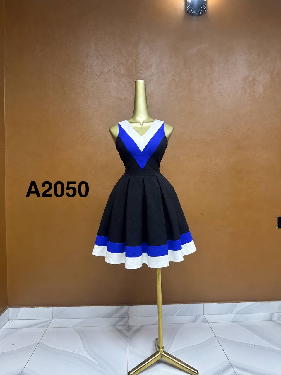 Size8 A2050