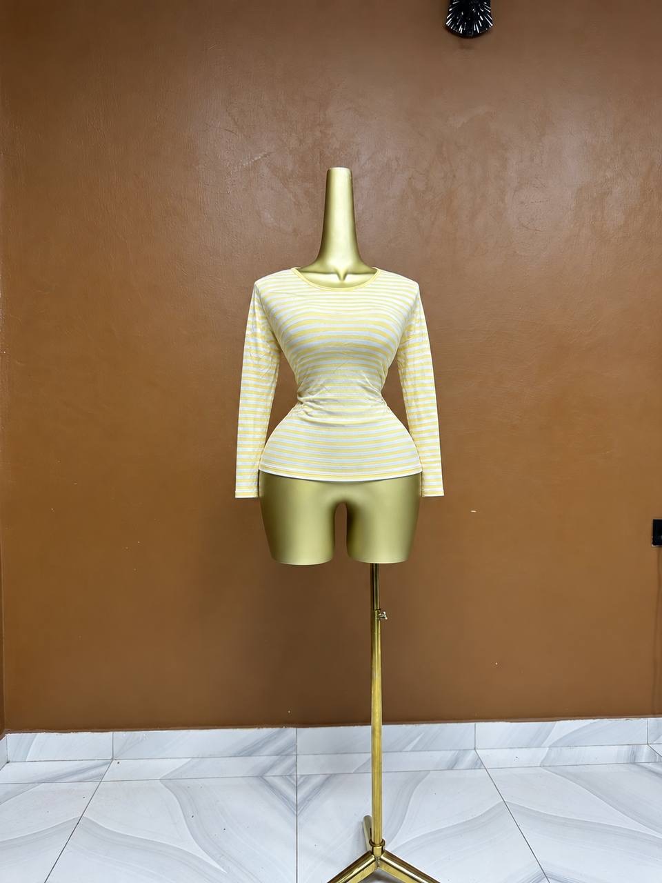 Size10 A2230