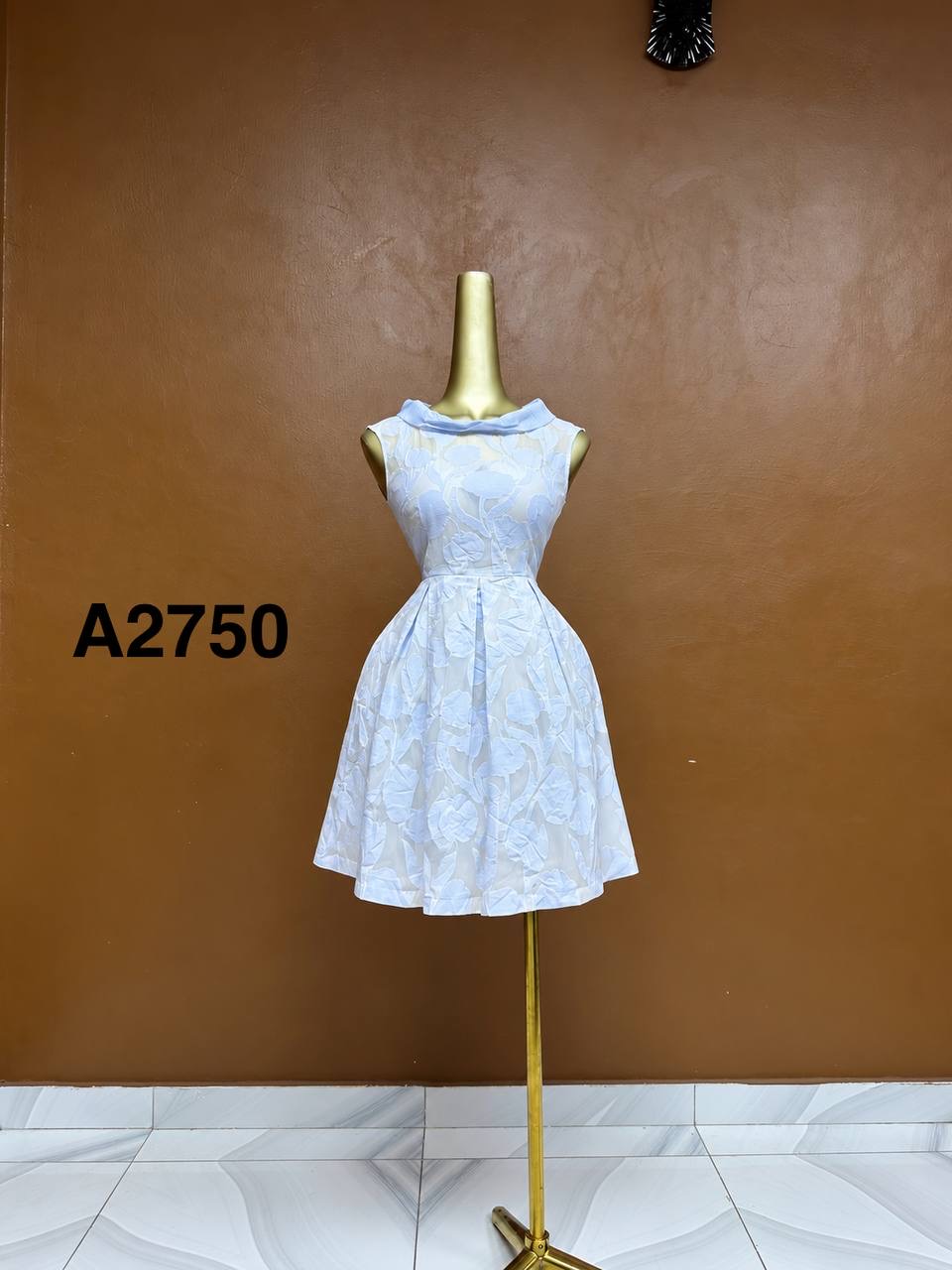 Size10 A2750